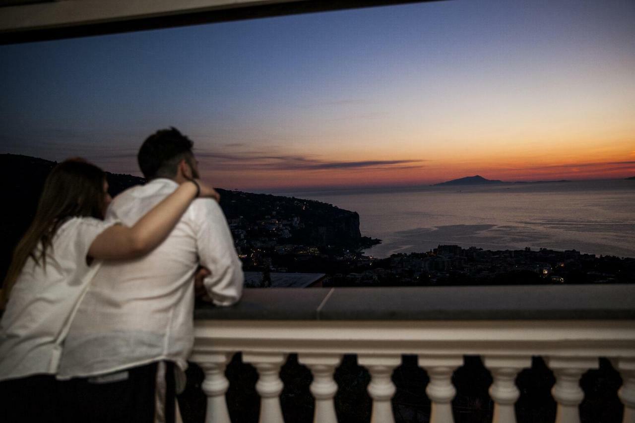 Casa Francy Stanza Privata Villa Vico Equense Luaran gambar