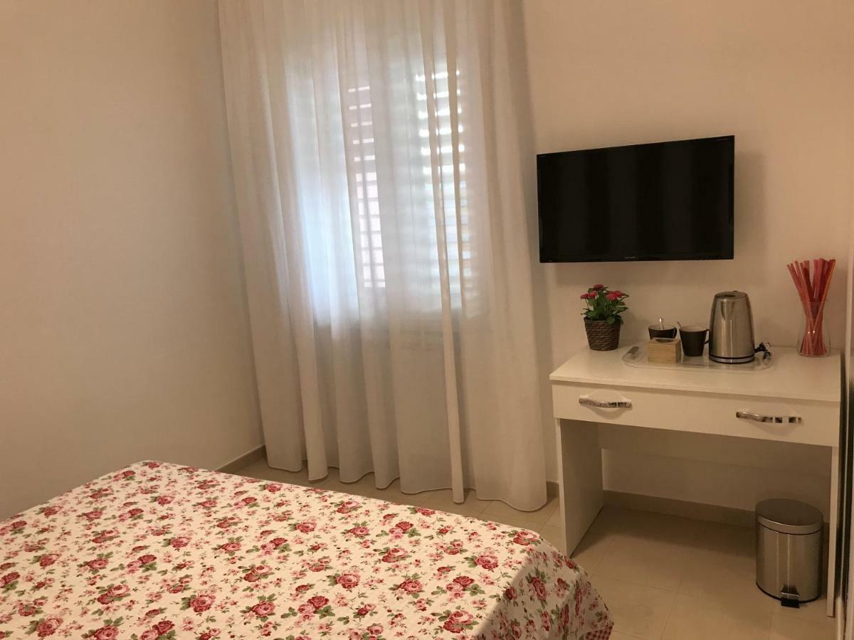 Casa Francy Stanza Privata Villa Vico Equense Luaran gambar